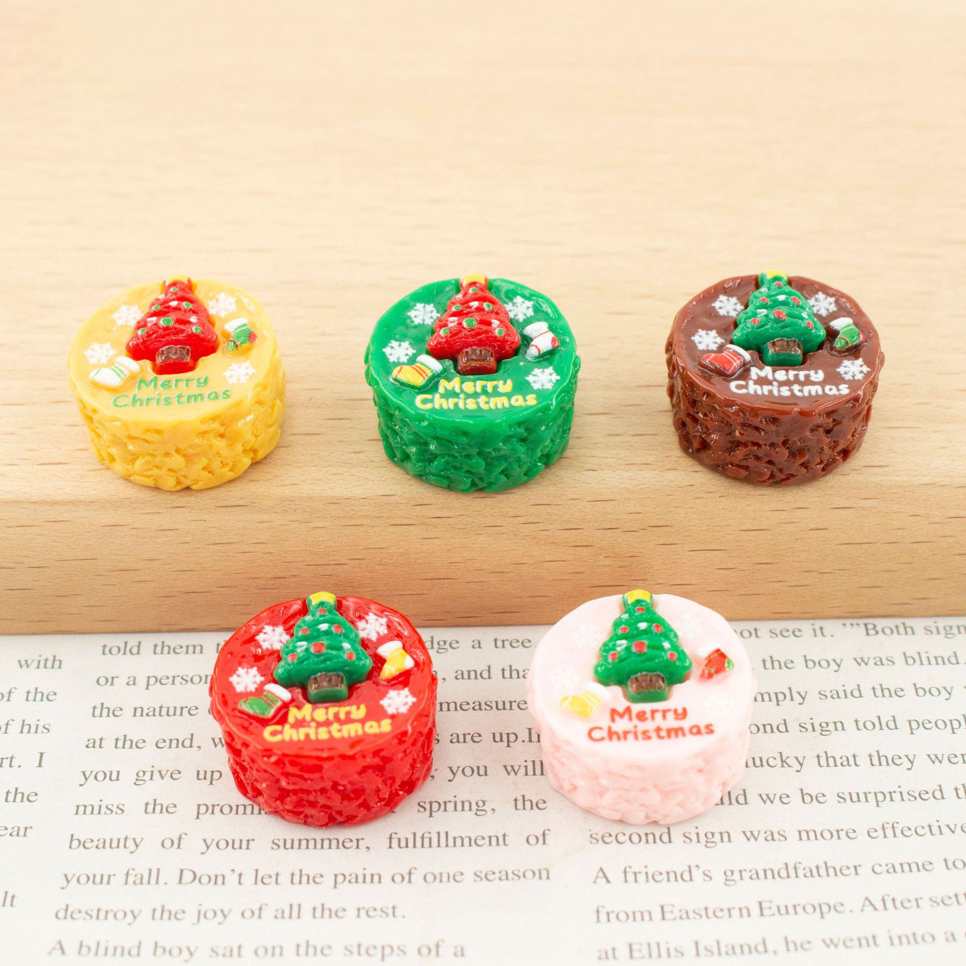 10 個樹脂模造クリスマスツリー型カップケーキ diy 手作 - Jewelry Making Table のレビューと価格