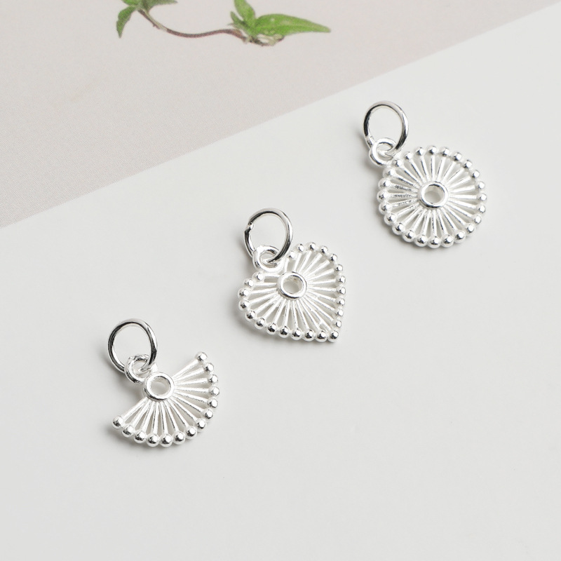 925シルバーペンダント中空ラウンドハート扇形ペンダント92 - Jewelry Making In La のレビューと価格