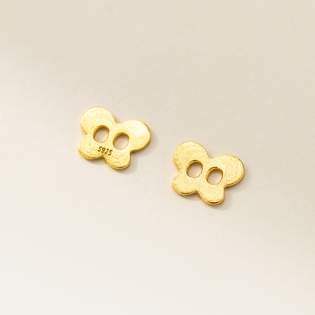925スターリングシルバー製のかわいい2穴コネクターチャーム - Jewelry Making In La のレビューと価格