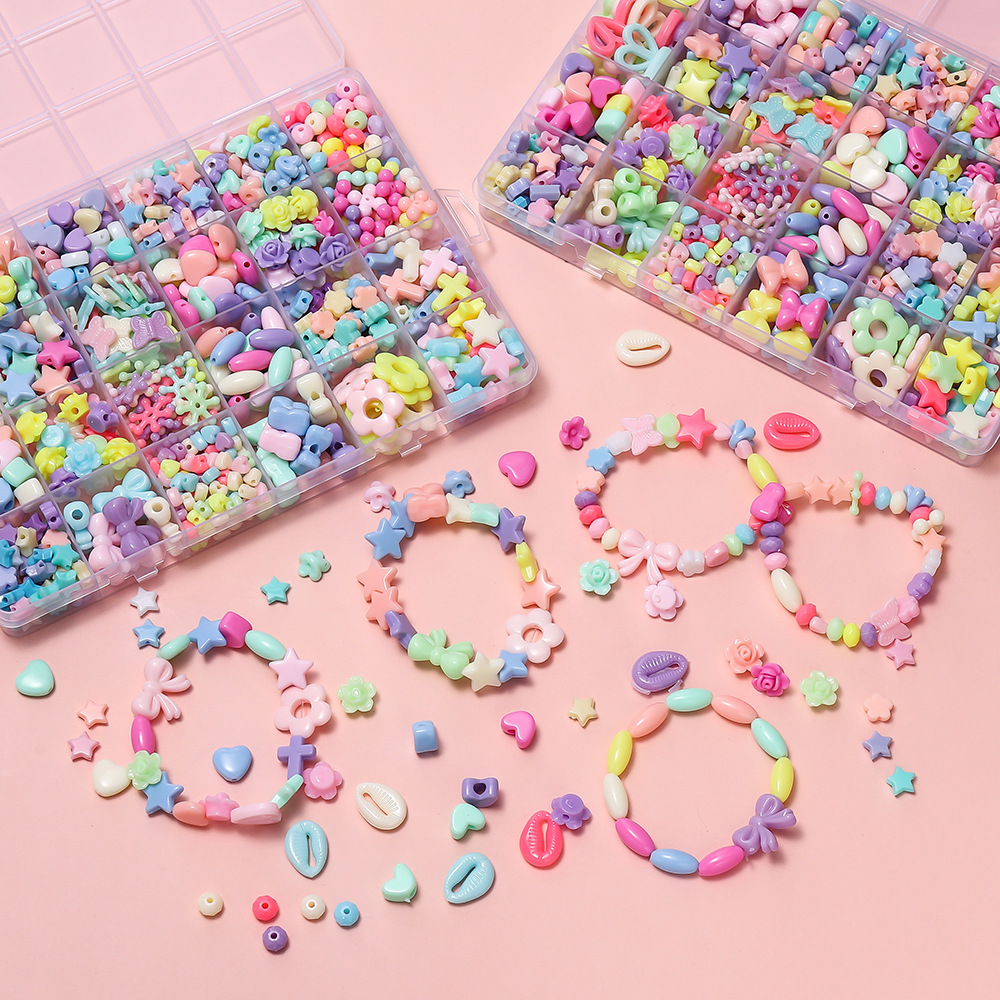1箱 カラフルアクリルポニービーズ スクエアレタークレイスペ - Jewelry Making In Clay のレビューと価格